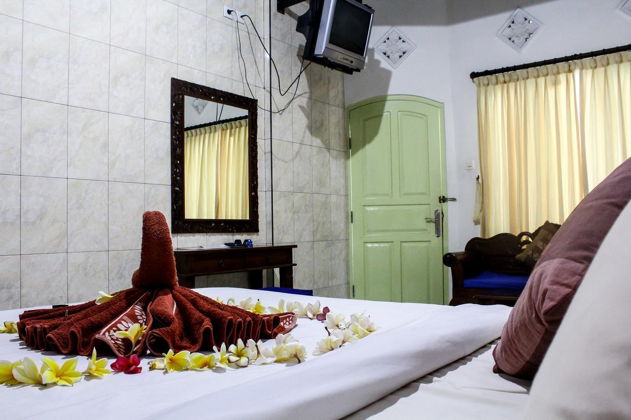 Balita Beach Inn Kuta Kuta Lombok Buitenkant foto