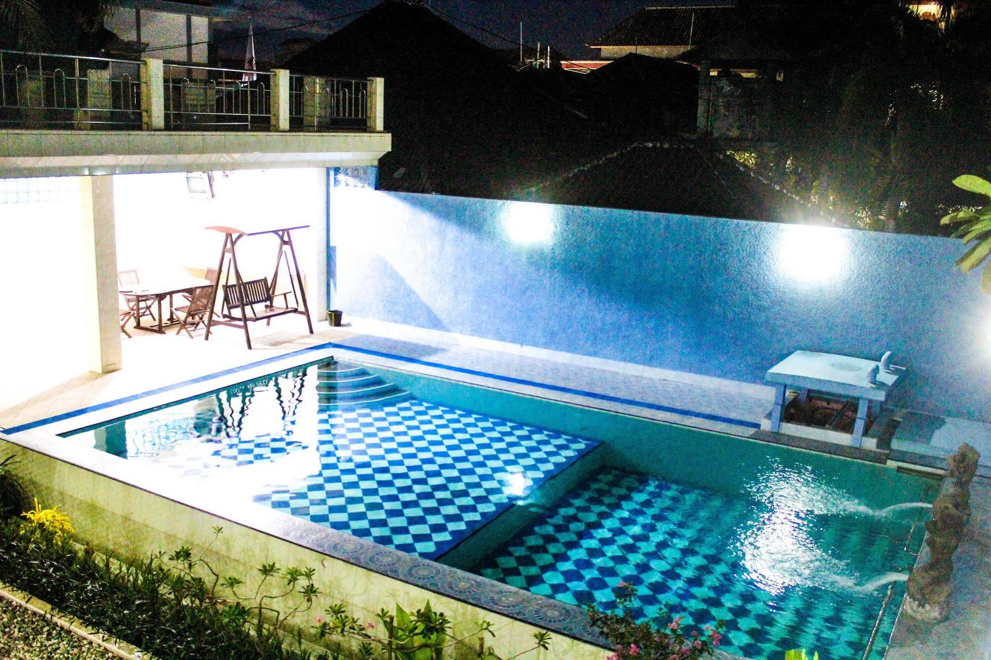 Balita Beach Inn Kuta Kuta Lombok Buitenkant foto